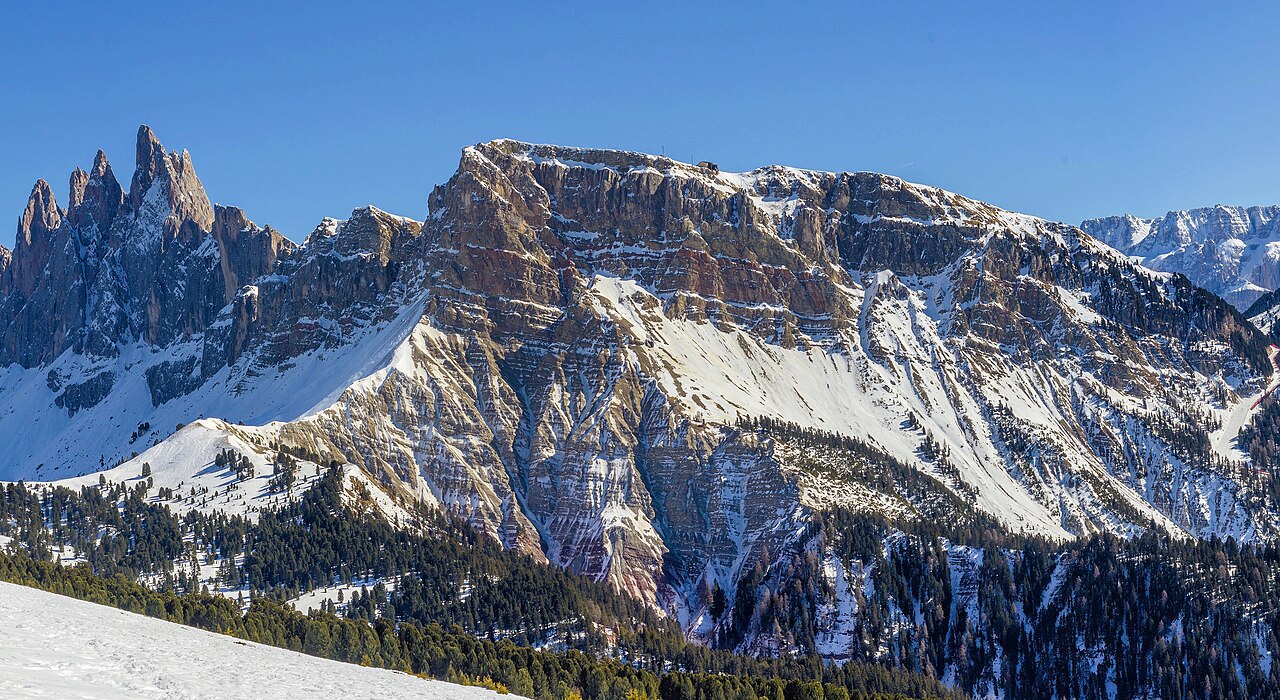 Seceda (Secëda)